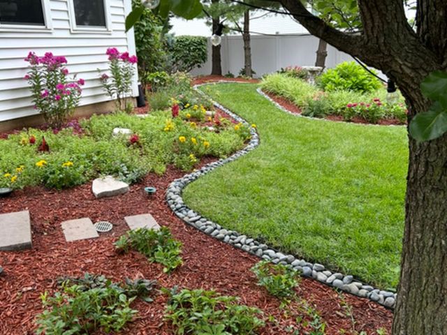 149 N Willowwood Drive, Oswego, IL 60543