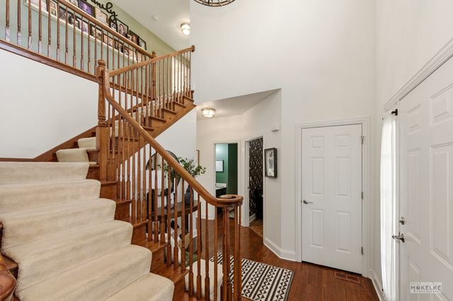 149 N Willowwood Drive, Oswego, IL 60543