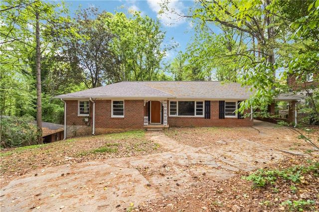 668 Lynn Circle, Atlanta, GA 30311