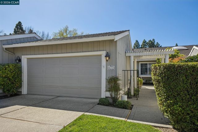 2137 Presidio Ct, Danville, CA 94526
