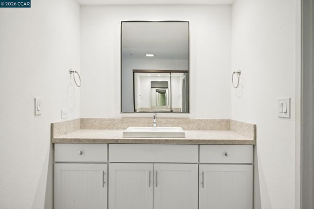 2137 Presidio Ct, Danville, CA 94526