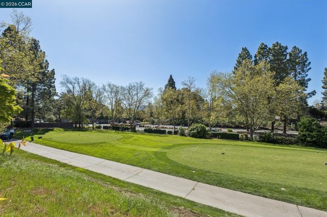 2137 Presidio Ct, Danville, CA 94526