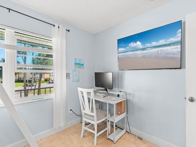 5 Vista Palm Lane 207, Vero Beach, FL 32962
