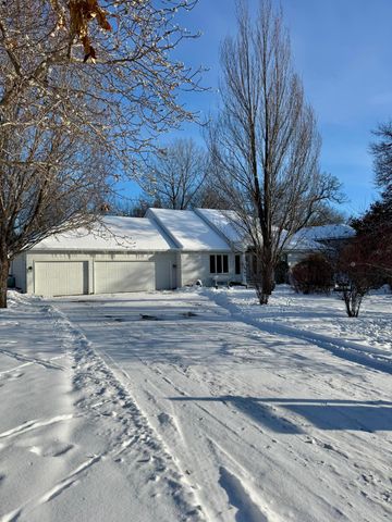 1513 38th Street S, Saint Cloud, MN 56301