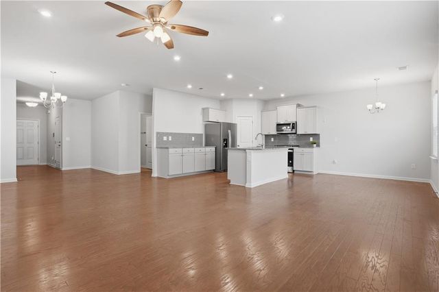 395 Paulownia Circle, Mcdonough, GA 30253