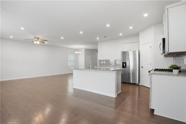 395 Paulownia Circle, Mcdonough, GA 30253