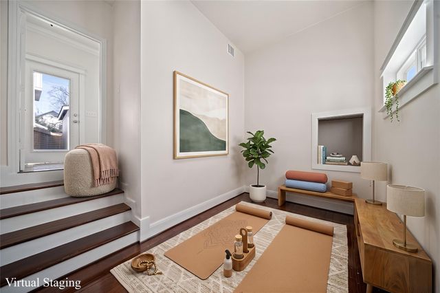 110 Kendall Street, Houston, TX 77003