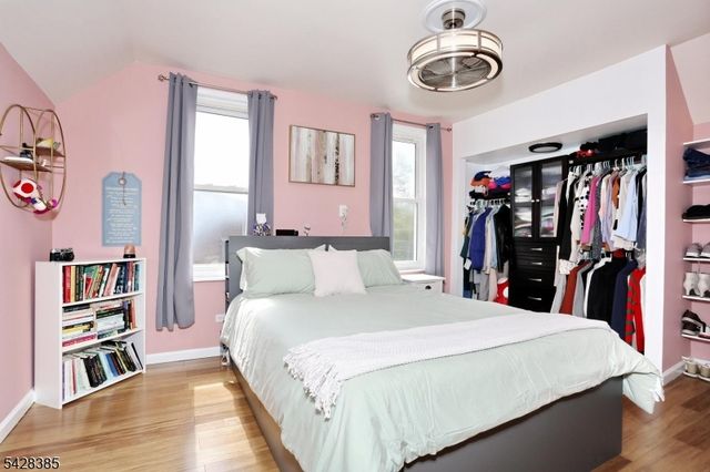 115 Linden Ave, Clifton City, NJ 07014