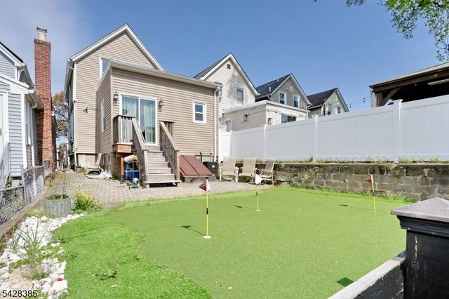 115 Linden Ave, Clifton City, NJ 07014