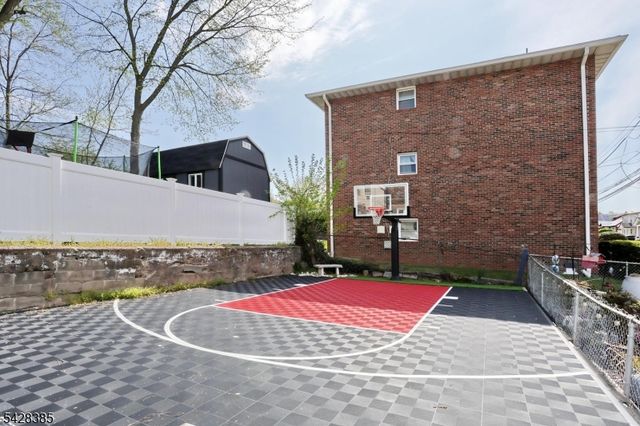 115 Linden Ave, Clifton City, NJ 07014