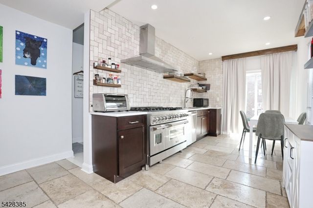 115 Linden Ave, Clifton City, NJ 07014