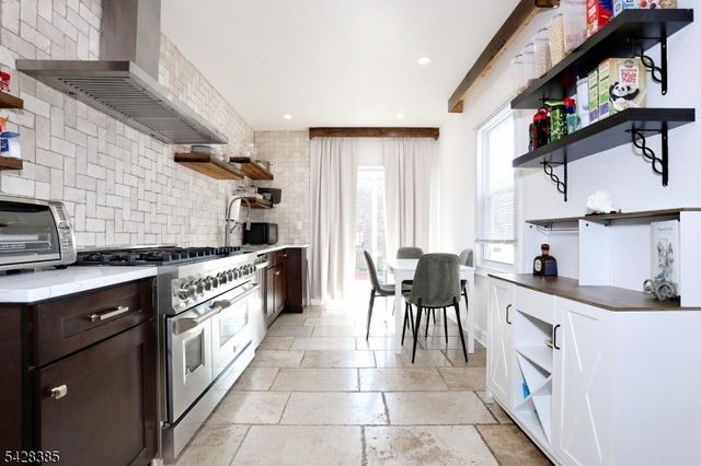 115 Linden Ave, Clifton City, NJ 07014