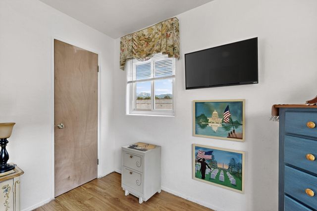 3010 General Chennault NE, Albuquerque, NM 87111