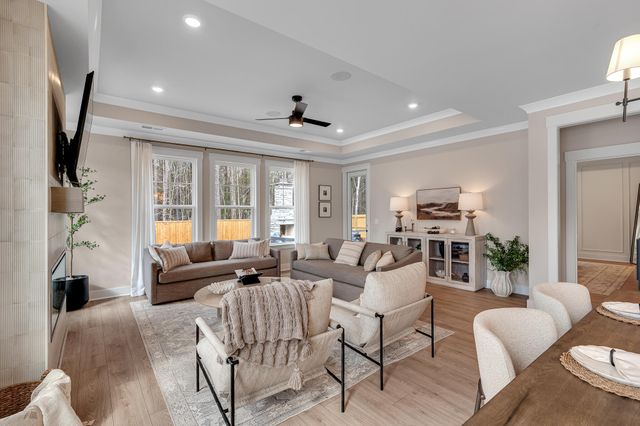224 Creek Pointe Drive, Moncks Corner, SC 29461