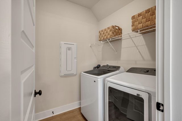 224 Creek Pointe Drive, Moncks Corner, SC 29461