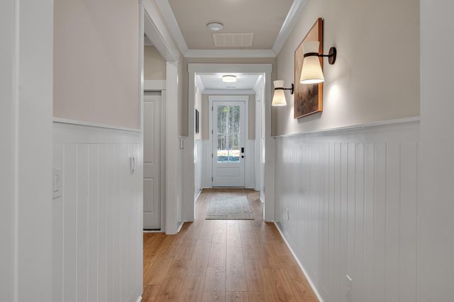 224 Creek Pointe Drive, Moncks Corner, SC 29461