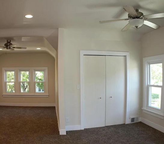 3731 W Dorothy PLACE, Milwaukee, WI 53215