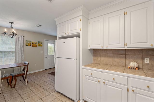 12 Cobblestone, Sumrall, MS 39482