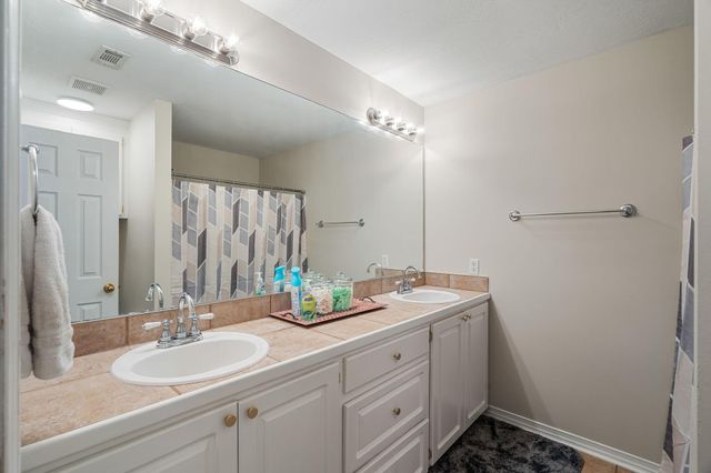 12 Cobblestone, Sumrall, MS 39482