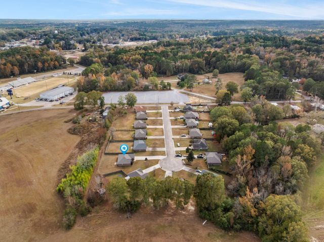 12 Cobblestone, Sumrall, MS 39482