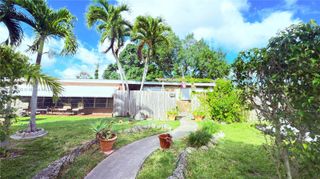 19341 Holiday Rd, Cutler Bay, FL 33157