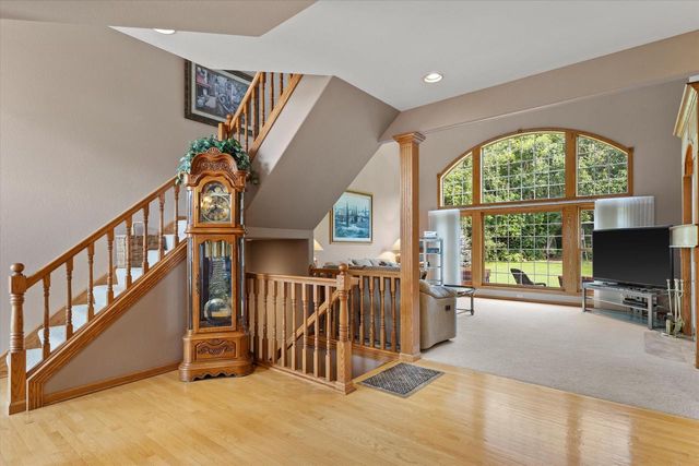 S67W20039 Benjamin COURT, Muskego, WI 53150