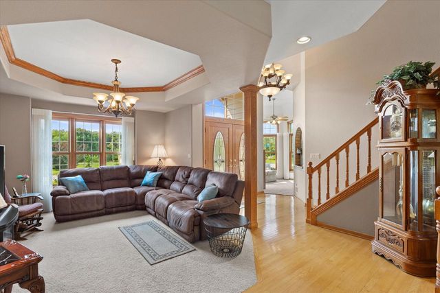 S67W20039 Benjamin COURT, Muskego, WI 53150