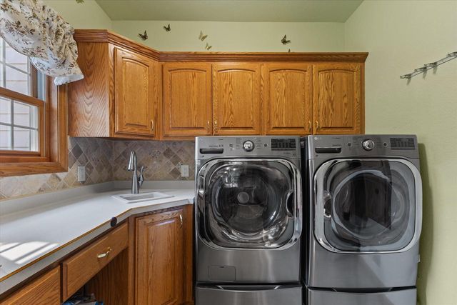 S67W20039 Benjamin COURT, Muskego, WI 53150
