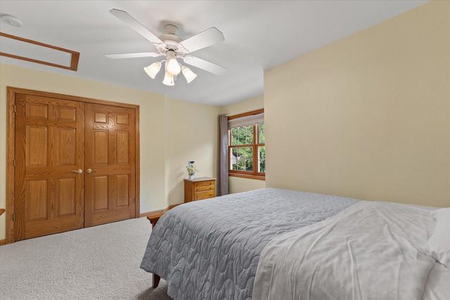 S67W20039 Benjamin COURT, Muskego, WI 53150
