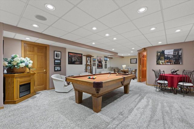 S67W20039 Benjamin COURT, Muskego, WI 53150