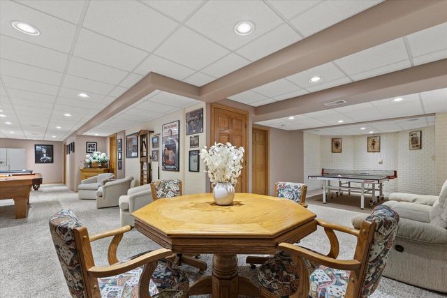 S67W20039 Benjamin COURT, Muskego, WI 53150