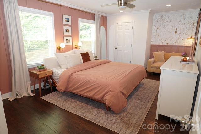 3821 Dunwoody Drive, Charlotte, NC 28215