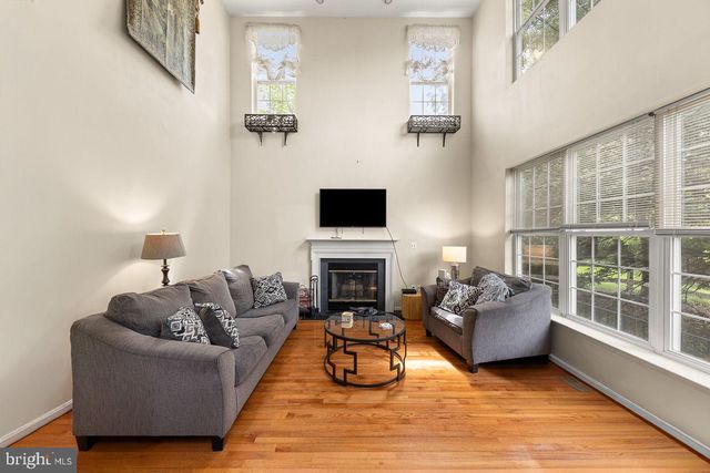 35554 SARASOTA ST, Round Hill, VA 20141