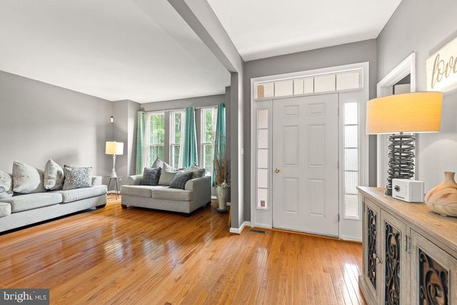 35554 SARASOTA ST, Round Hill, VA 20141