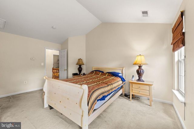 35554 SARASOTA ST, Round Hill, VA 20141