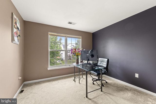 35554 SARASOTA ST, Round Hill, VA 20141