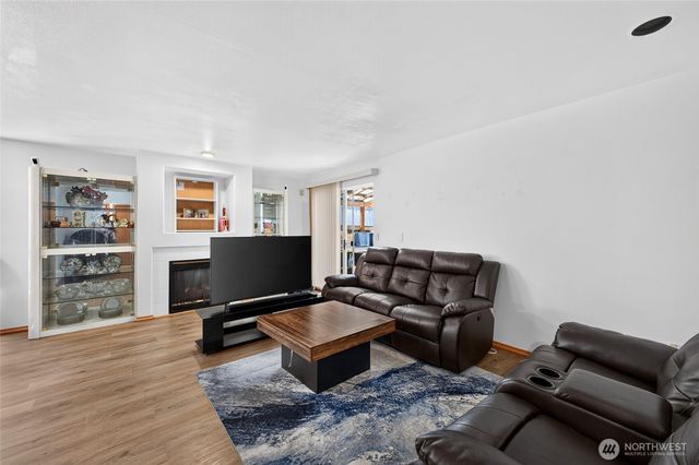 401 E 69th Street, Tacoma, WA 98404
