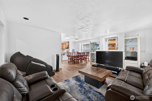 401 E 69th Street, Tacoma, WA 98404