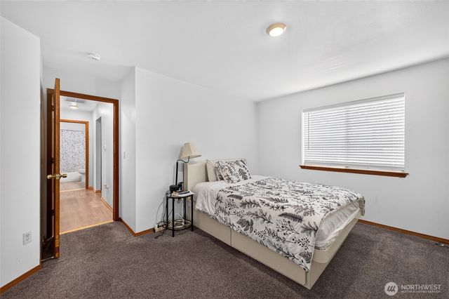 401 E 69th Street, Tacoma, WA 98404