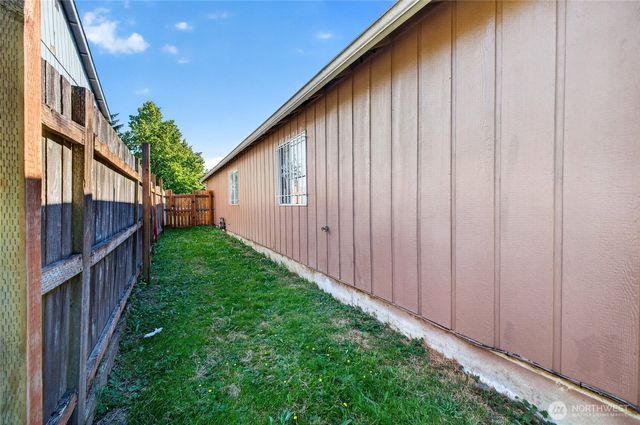 401 E 69th Street, Tacoma, WA 98404