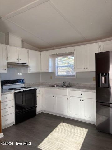 117 Belgrade Extension Road, Maysville, NC 28555