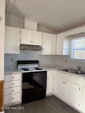 117 Belgrade Extension Road, Maysville, NC 28555