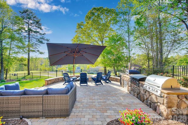 1749 Withers Drive, Denver, NC 28037