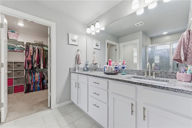 2660 Suncrest Avenue, Springdale, AR 72764