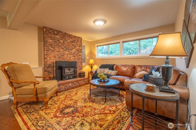 19206 11th Avenue NE, Shoreline, WA 98155