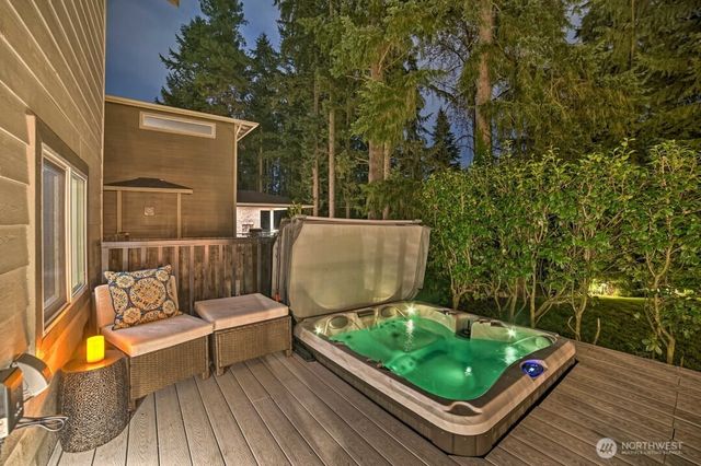 19206 11th Avenue NE, Shoreline, WA 98155