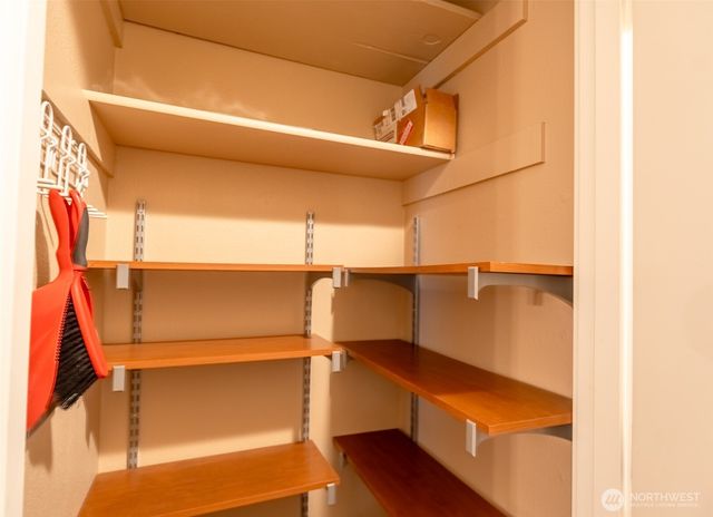 19206 11th Avenue NE, Shoreline, WA 98155