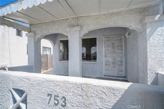 753 W 104th Street, Los Angeles, CA 90044
