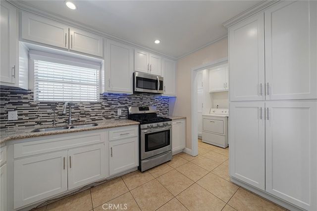 753 W 104th Street, Los Angeles, CA 90044