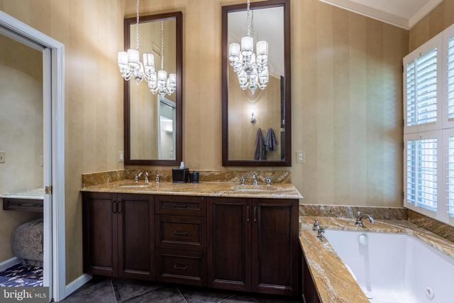 63 RAISIN TREE CIR, Baltimore, MD 21208